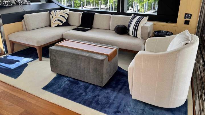 Customized rugs Aventura